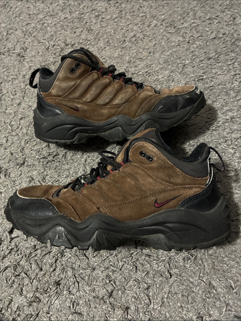 Vintage 2002 Nike acg brown suede boots
